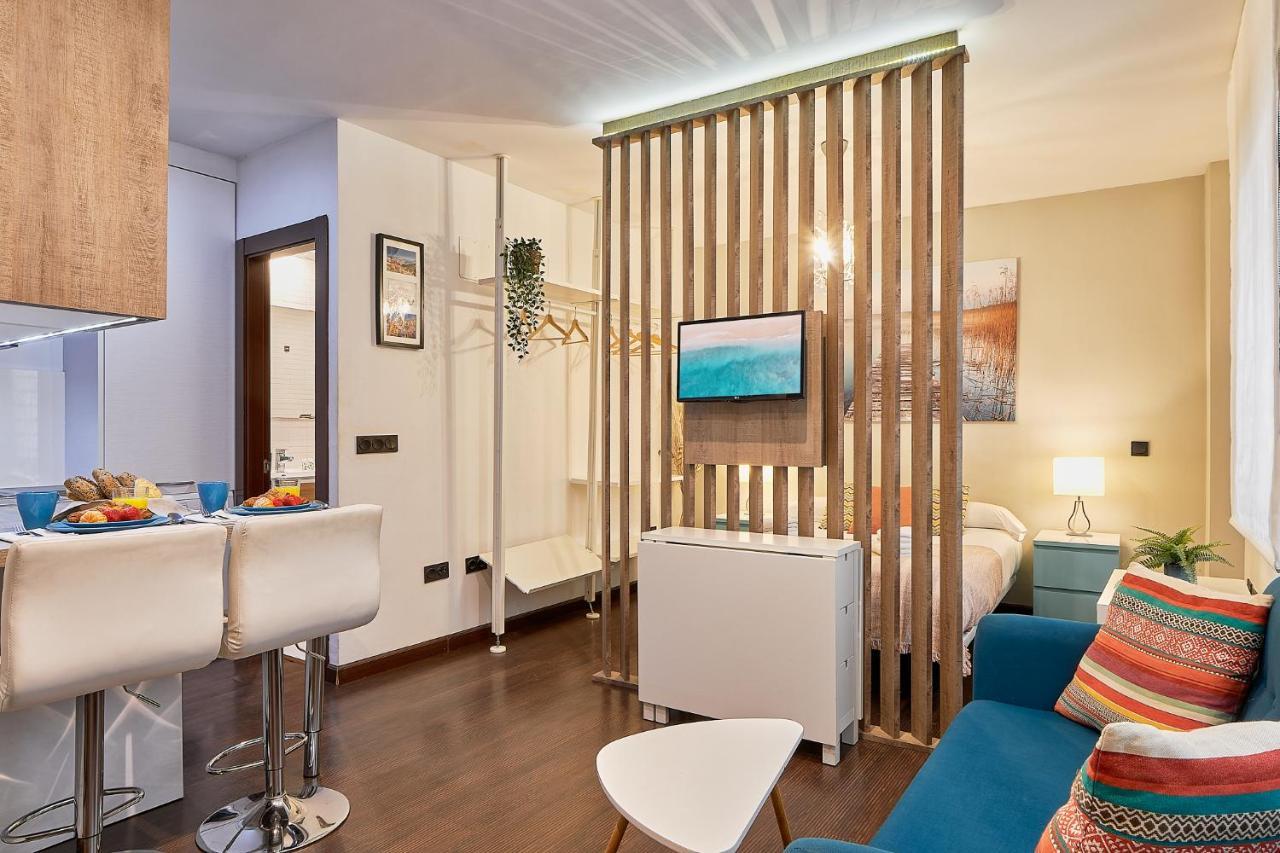 Apartamento Ensueno - Centro De Ciudad Daire Málaga Dış mekan fotoğraf